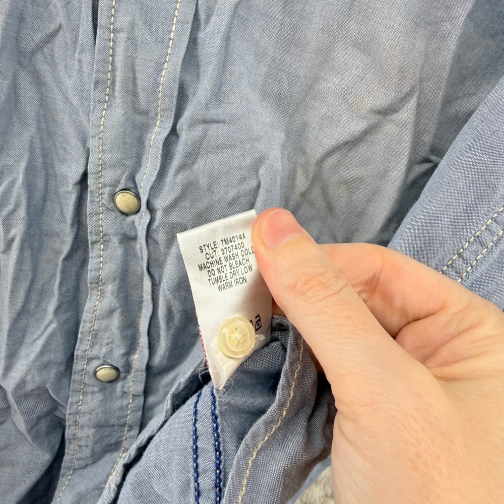 Lucky Brand Western Sportswear Embroidered Chambray Shirt Womens L Blue Cotton - Picture 9 of 11
